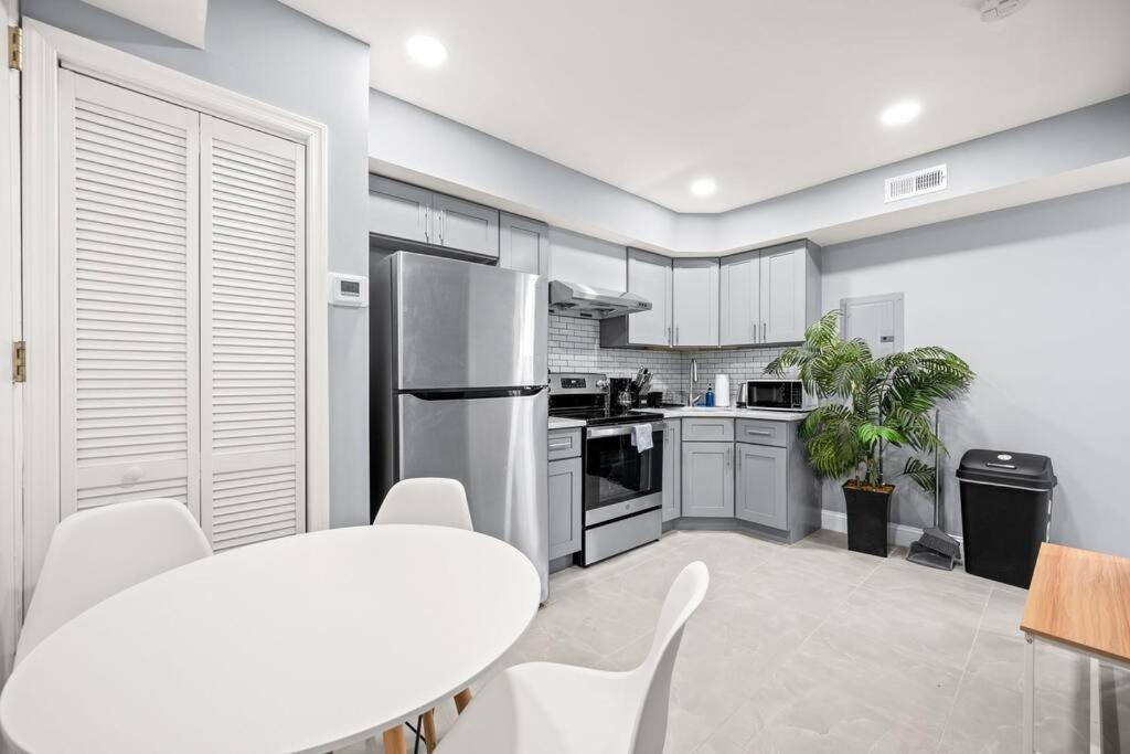 New! Cozy In Center City! * Filadelfia